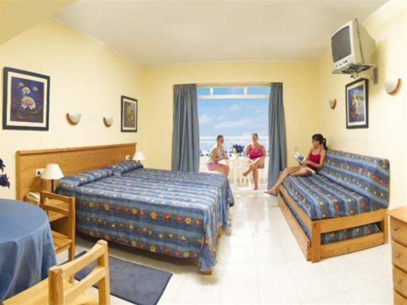 Aparthotel Catalina San Antonio  Kültér fotó